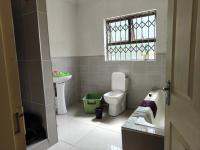 Bathroom 2 - 9 square meters of property in Rayton
