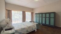 Main Bedroom - 27 square meters of property in Patryshoek AH