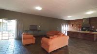 Lounges - 47 square meters of property in Patryshoek AH