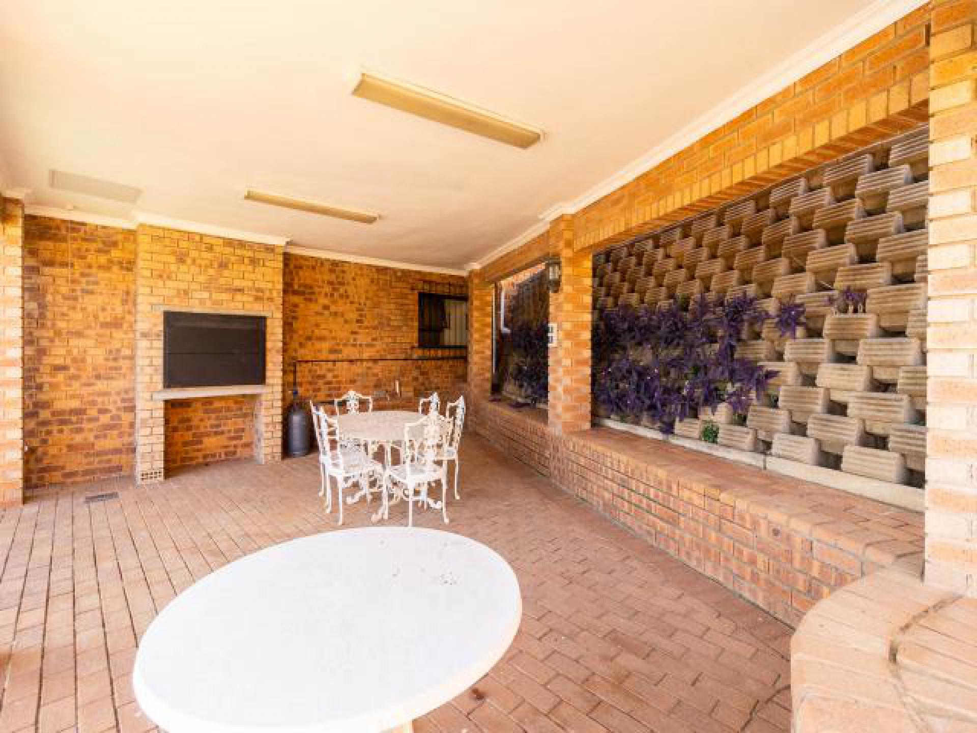 Patio of property in Winchester Hills
