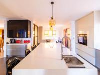 Kitchen of property in Winchester Hills