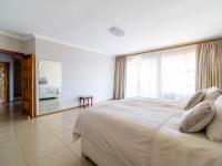 Main Bedroom of property in Winchester Hills