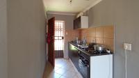 Kitchen - 5 square meters of property in Olievenhoutbos