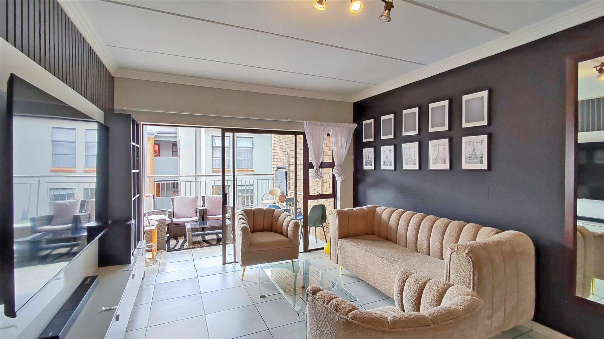 Lounges - 20 square meters of property in Jansen Park