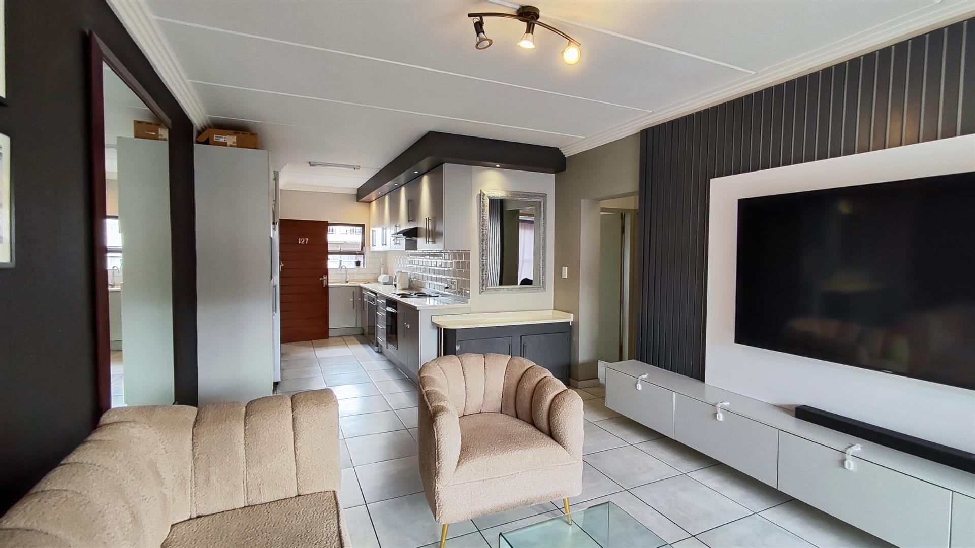 Lounges - 20 square meters of property in Jansen Park