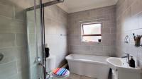 Bathroom 1 - 19 square meters of property in Jansen Park