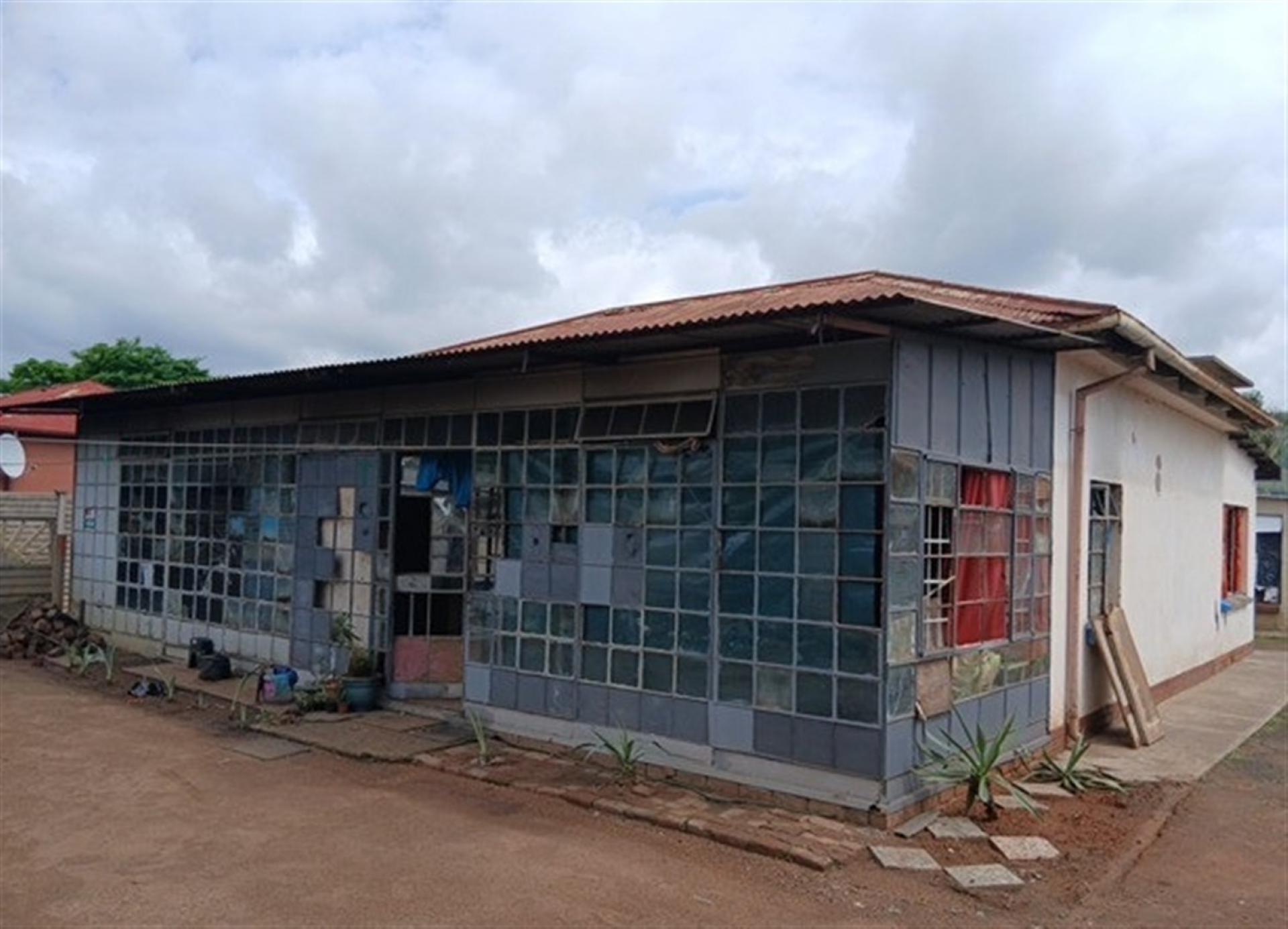 Front View of property in Daspoort