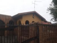 Front View of property in Brookdale