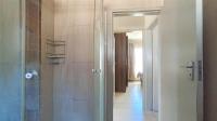 Bathroom 1 - 5 square meters of property in Andeon