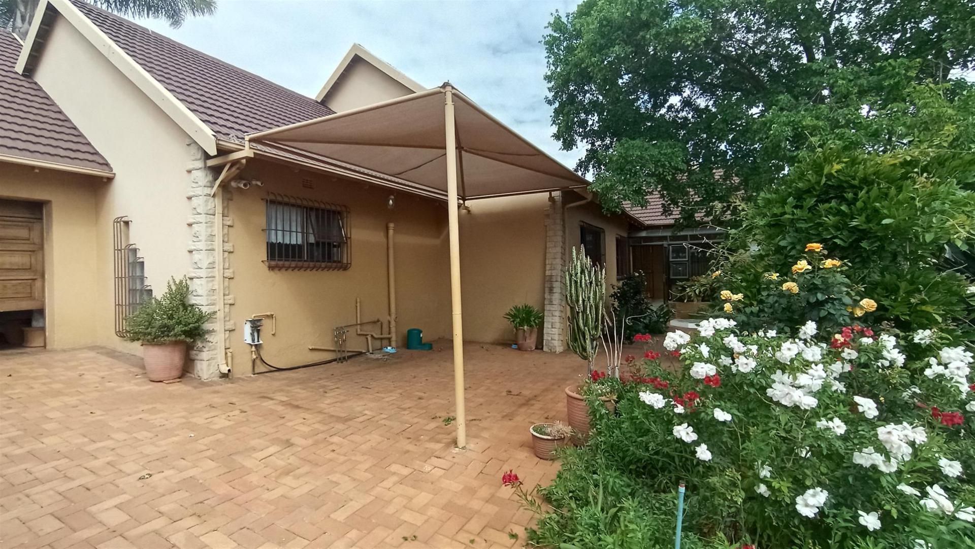 Front View of property in Edenvale