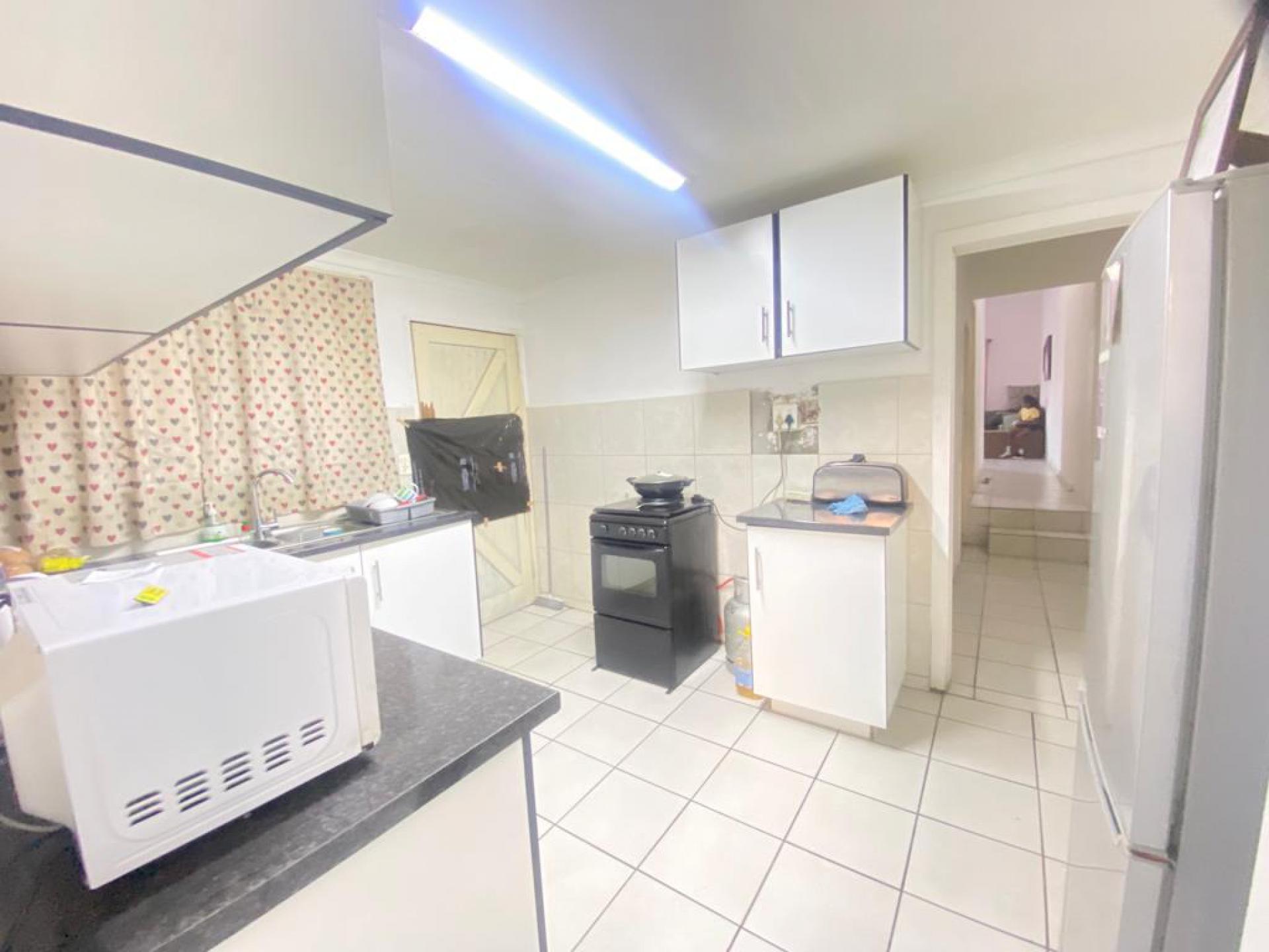 3 Bedroom House for Sale For Sale in Merebank East MR59651