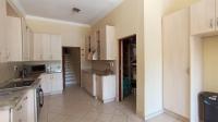 Kitchen - 30 square meters of property in Bronberg