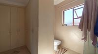 Main Bathroom - 23 square meters of property in Bronberg