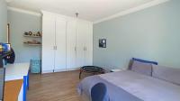 Bed Room 2 - 30 square meters of property in Bronberg