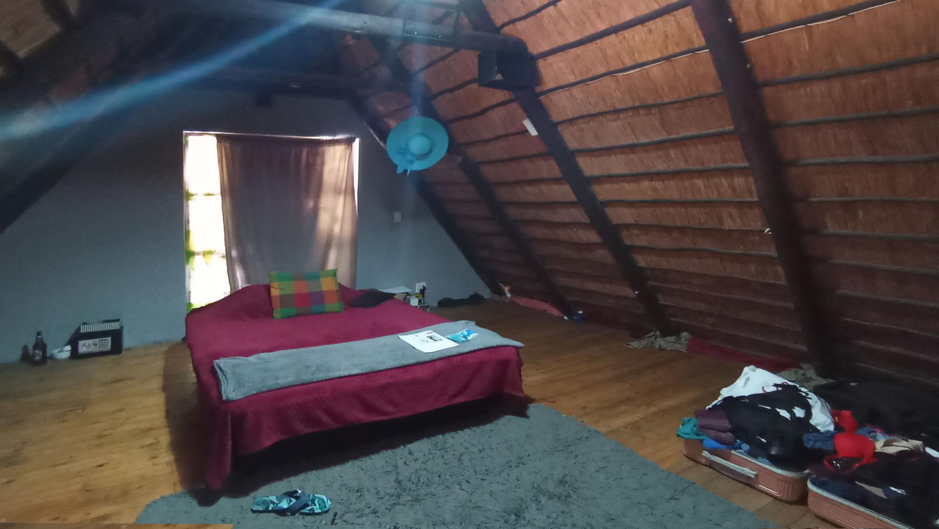 Main Bedroom - 41 square meters of property in Crowthorne AH