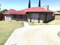 3 Bedroom 1 Bathroom House for Sale for sale in Emalahleni (Witbank) 
