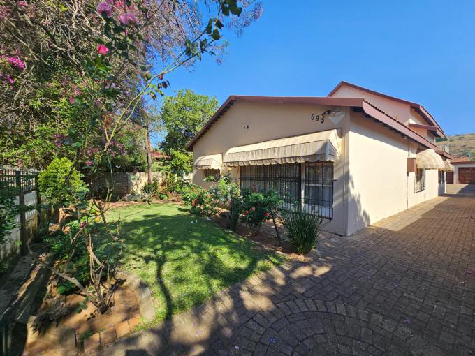 4 Bedroom House for Sale For Sale in Pretoria Gardens - MR596813