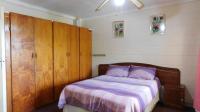 Bed Room 1 - 14 square meters of property in Marina Beach