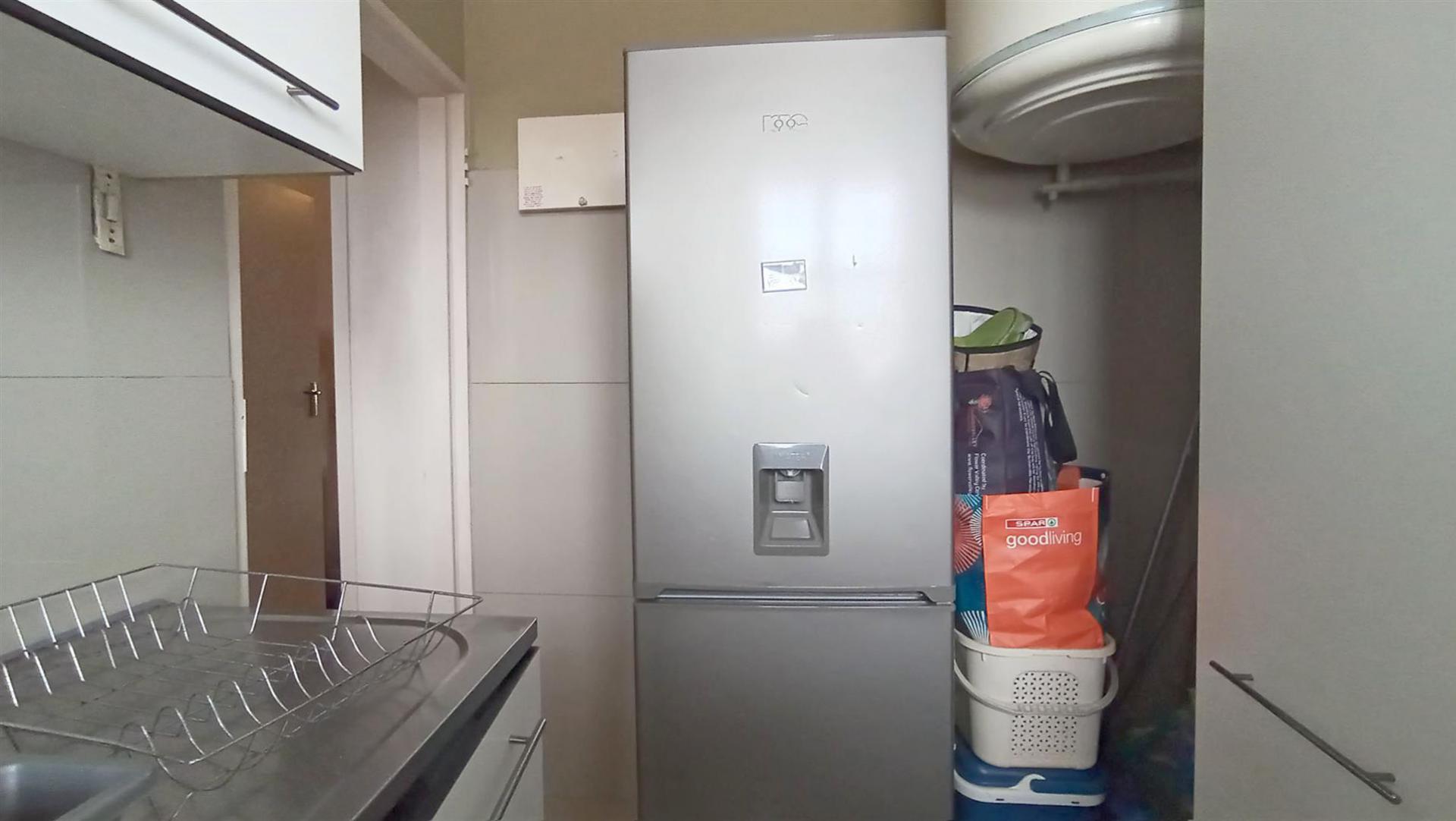 Kitchen - 8 square meters of property in Sunnyside