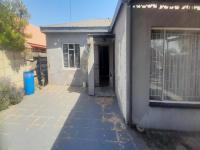 Front View of property in Potchefstroom