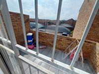 Balcony - 8 square meters of property in Liefde en Vrede