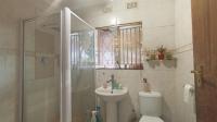 Bathroom 1 - 5 square meters of property in Crystal Park