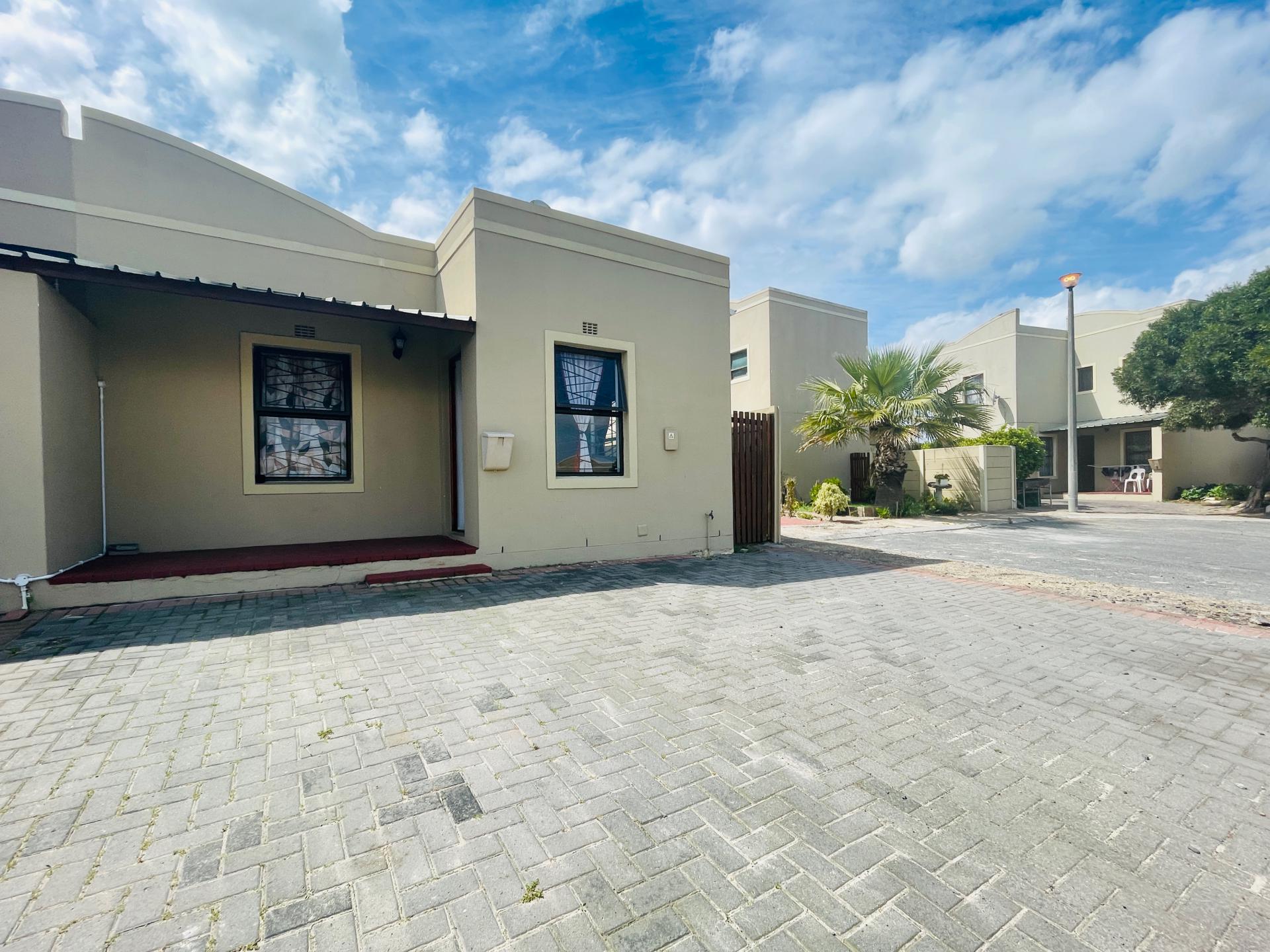 3 Bedroom House for Sale For Sale in Bardale Village MR596