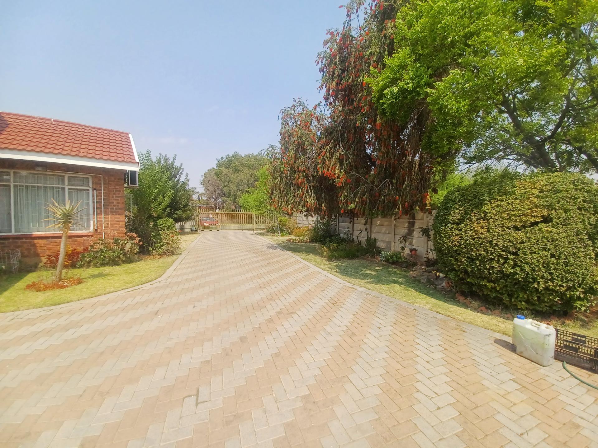  of property in Riebeeckstad