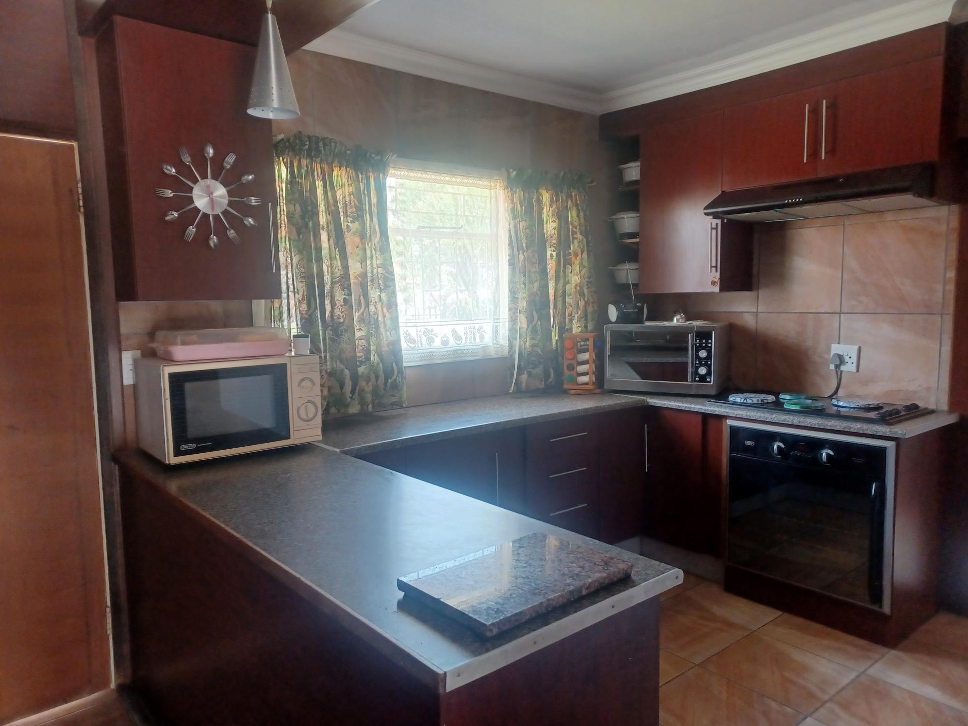  of property in Riebeeckstad