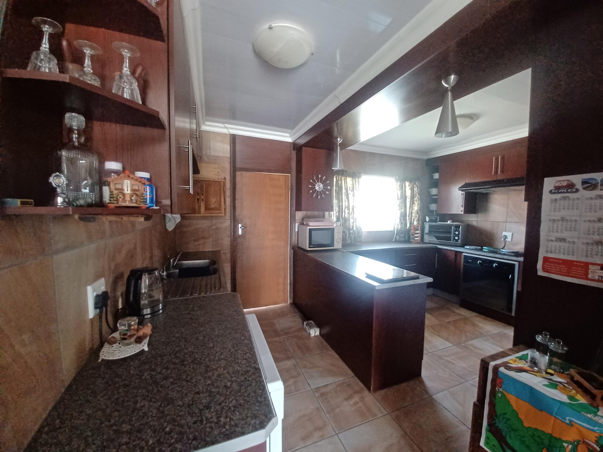  of property in Riebeeckstad