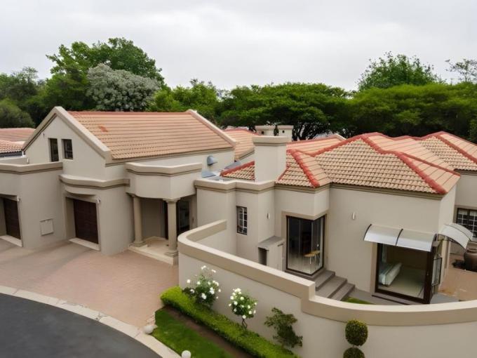 3 Bedroom House for Sale For Sale in Bryanston - MR597070