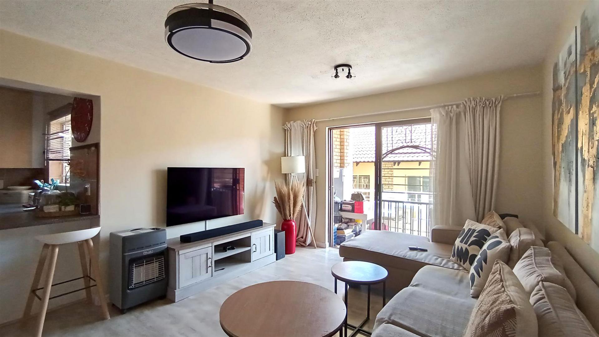 Lounges - 19 square meters of property in Boardwalk Villas