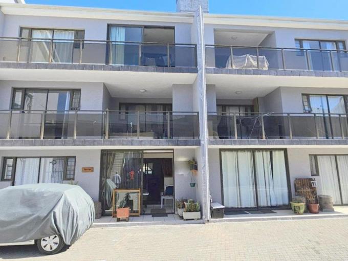 2 Bedroom Apartment for Sale For Sale in Hartenbos - MR597333