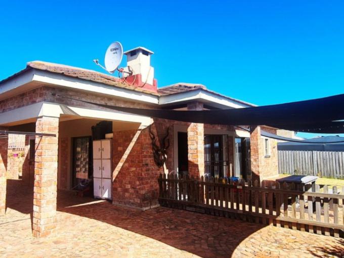 3 Bedroom House for Sale For Sale in Mossel Bay - MR597378