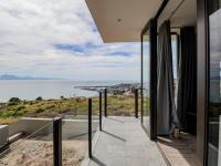 2 Bedroom 2 Bathroom Flat/Apartment for Sale for sale in Mossel Bay