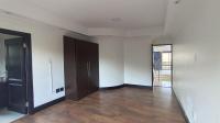 Bed Room 3 - 24 square meters of property in Glenvista