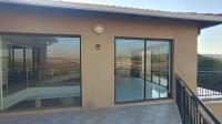 Balcony - 147 square meters of property in Glenvista