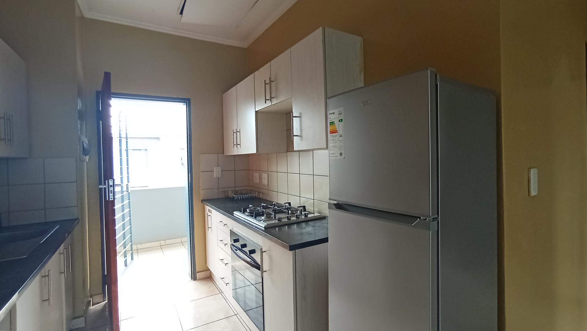 Kitchen - 6 square meters of property in Noordwyk