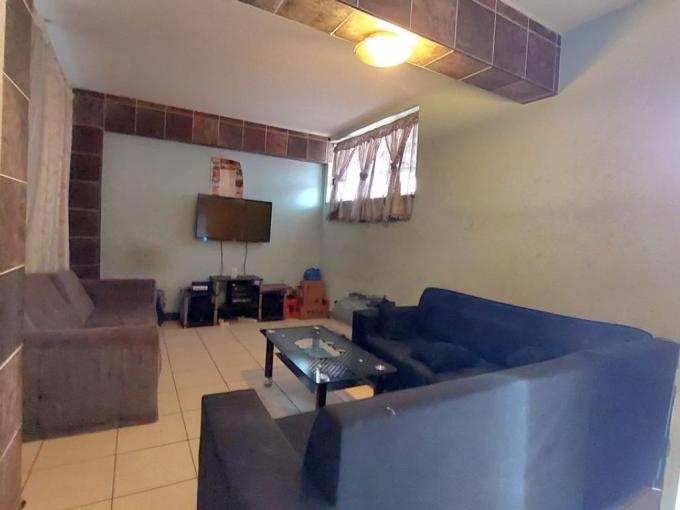 2 Bedroom Apartment for Sale For Sale in Umbilo  - MR597552
