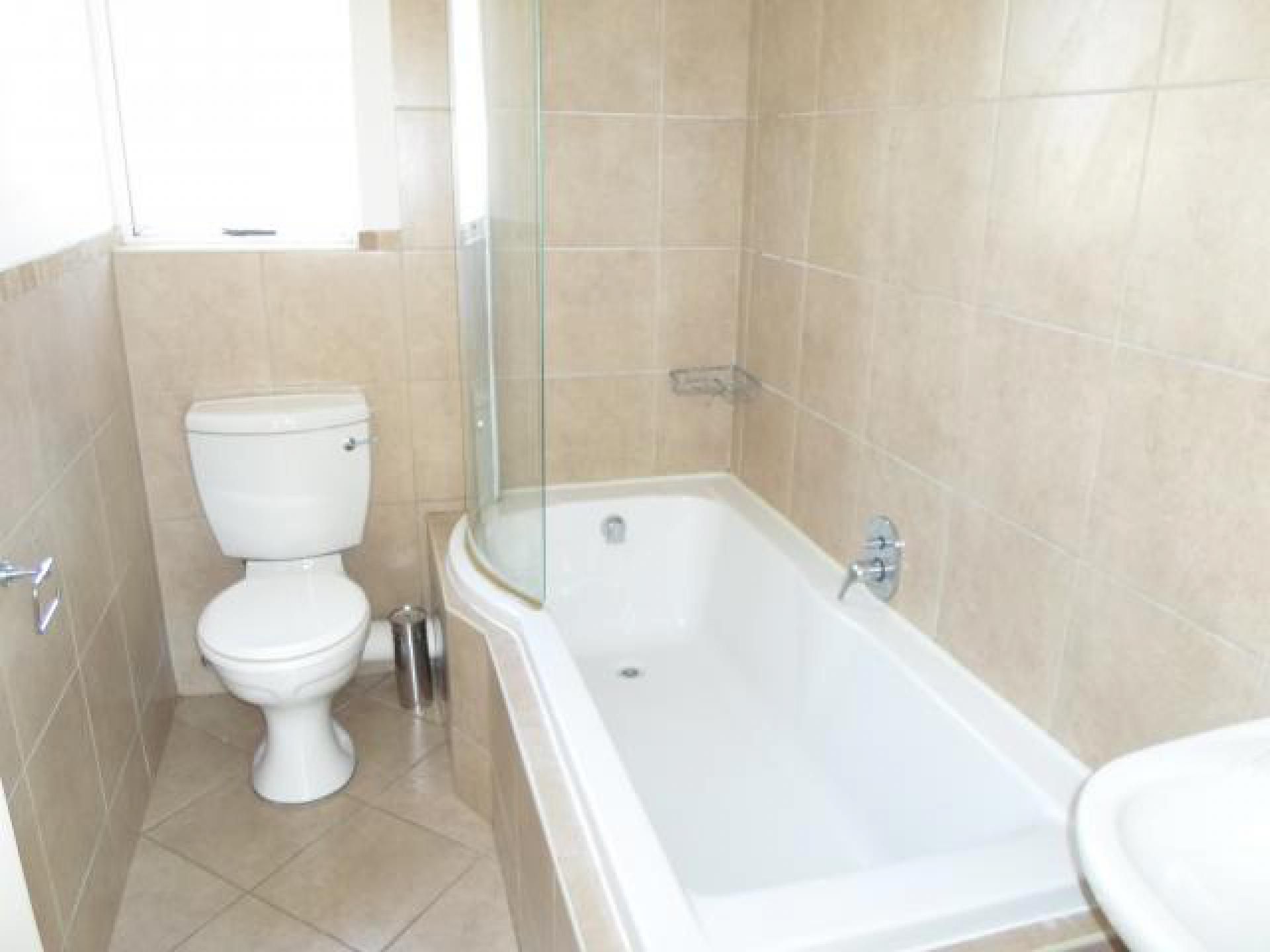 Bathroom 1 of property in Onverwacht
