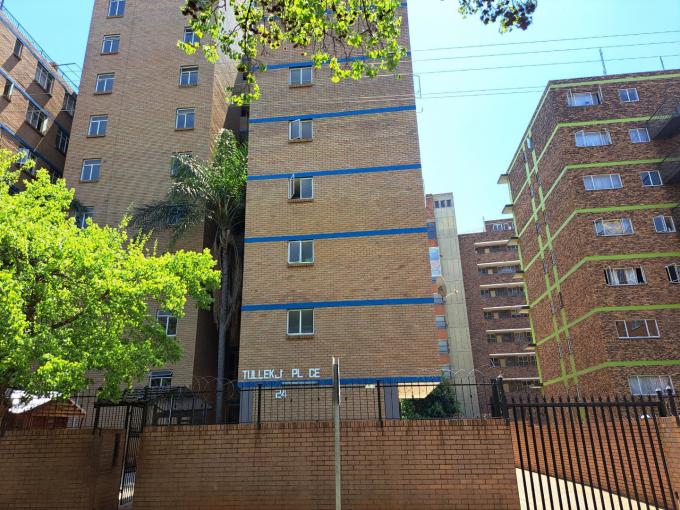 2 Bedroom Apartment for Sale For Sale in Pretoria Central - MR598271