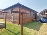 3 Bedroom 2 Bathroom House for Sale for sale in Olievenhoutbos
