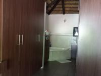  of property in Keidebees