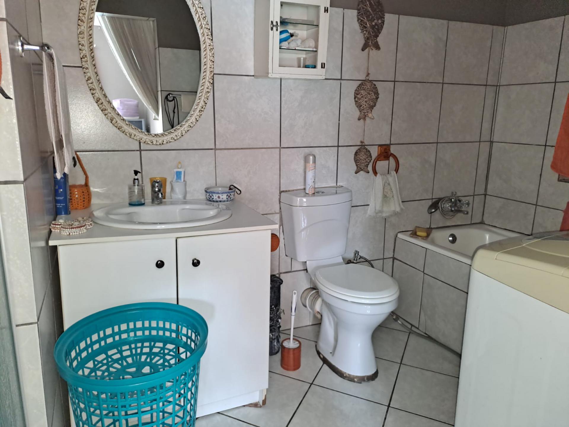  of property in Verwoerdpark