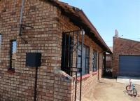 Front View of property in Lebohang