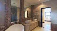 Main Bathroom - 14 square meters of property in Estate D' Afrique
