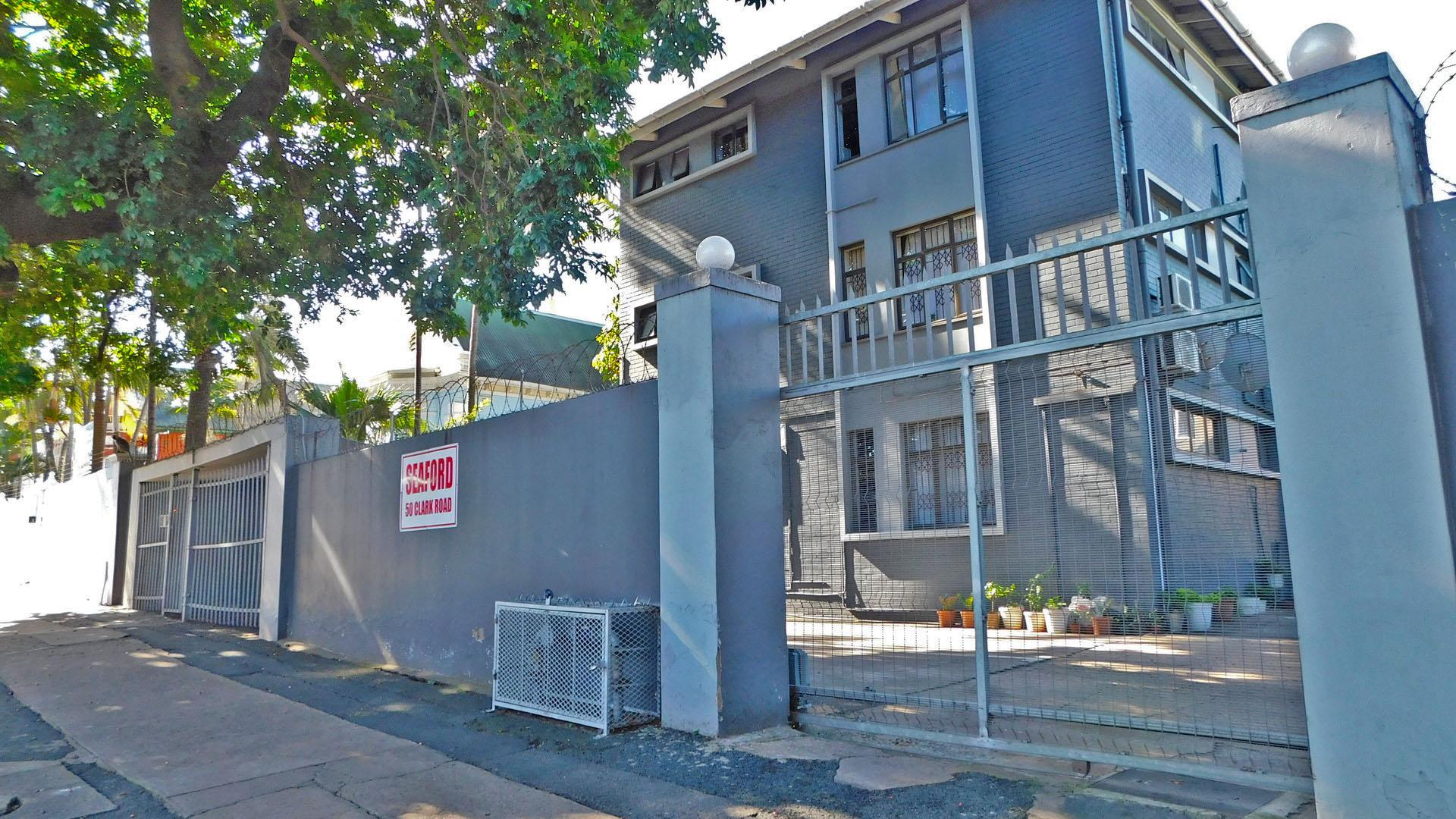 Front View of property in Bulwer (Dbn)