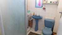 Bathroom 2 - 5 square meters of property in Bulwer (Dbn)