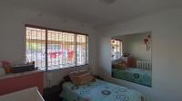 Bed Room 2 - 10 square meters of property in Terenure