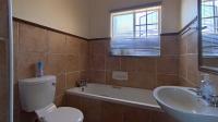 Bathroom 1 - 7 square meters of property in Boardwalk Villas